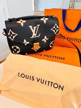 Louis Vuitton Pochette Métis – Giant Monogram Empreinte Leather (Black/Cream